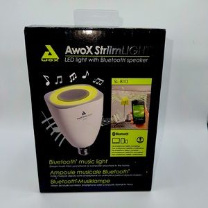 Awox striimlight Bluetooth speaker 350 lumens